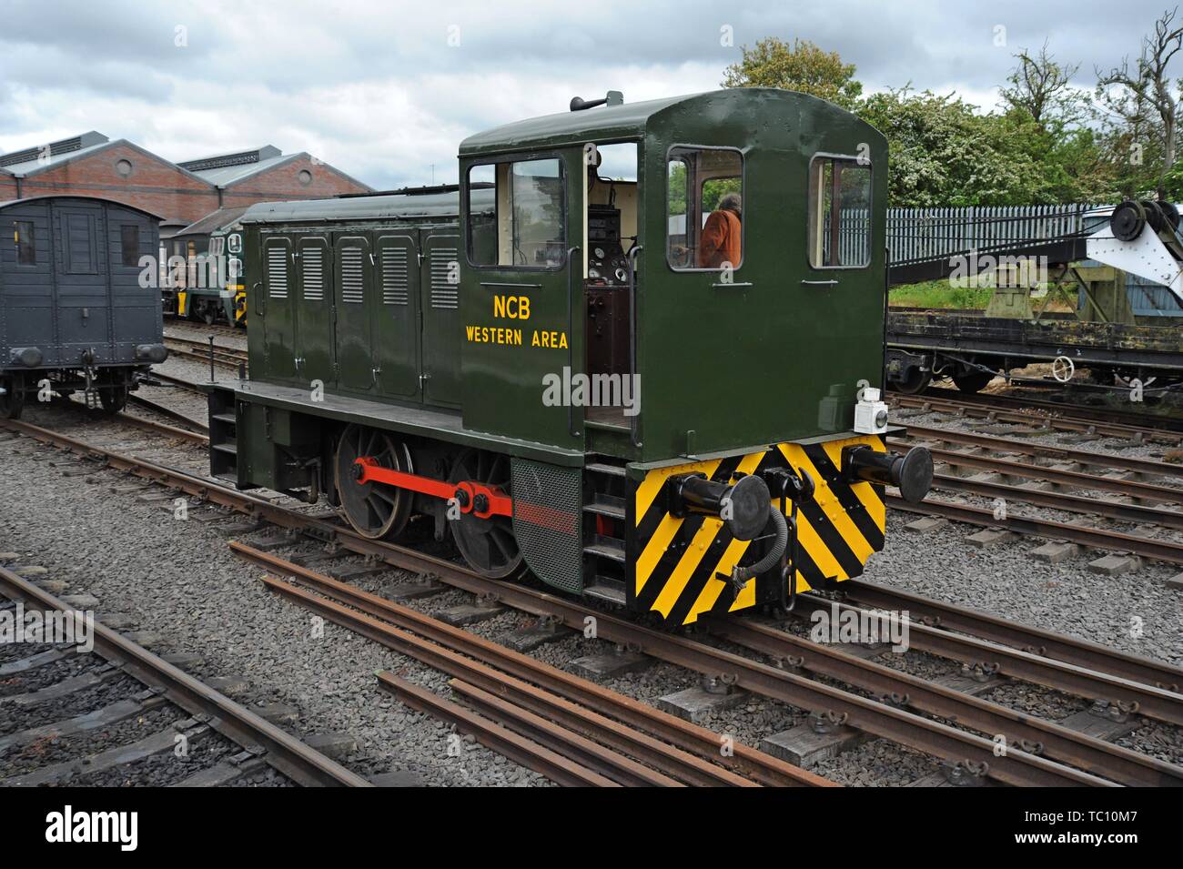 Ex NCB Nation Coal Board North British Locomotive Company 0-4-0 DH No. D2911 built in 1958, now preserved at the Chasewater Light Railway, Cannock Stock Photo