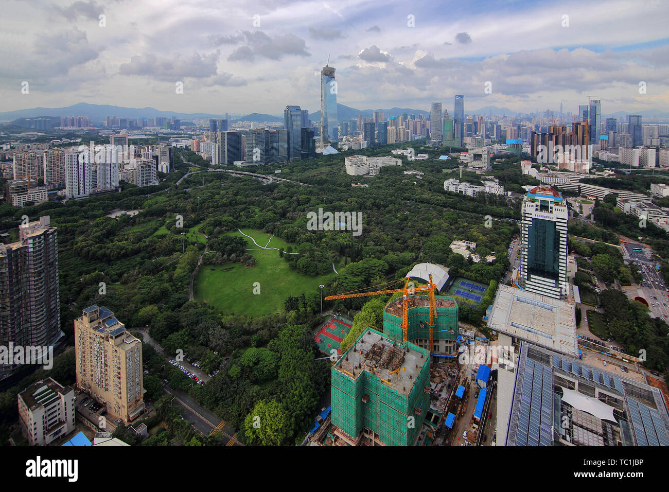 Nanshan road hires stock photography and images Alamy