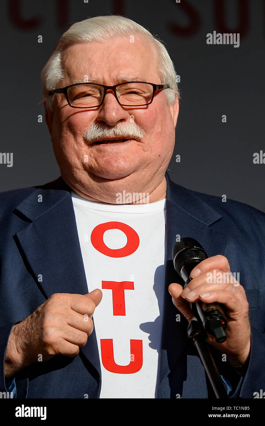 Lech Walesa speaks during mass meeting of Freedom and Solidarity Days in Gdansk. Gdansk, in the 1980s became the birthplace of the Solidarity movement, which brought an end to Communism in Poland and played a huge part to end the Soviet Union. On June 04, 1989, the first free elections in the country took place since 1928, and the first since the communist era. Stock Photo