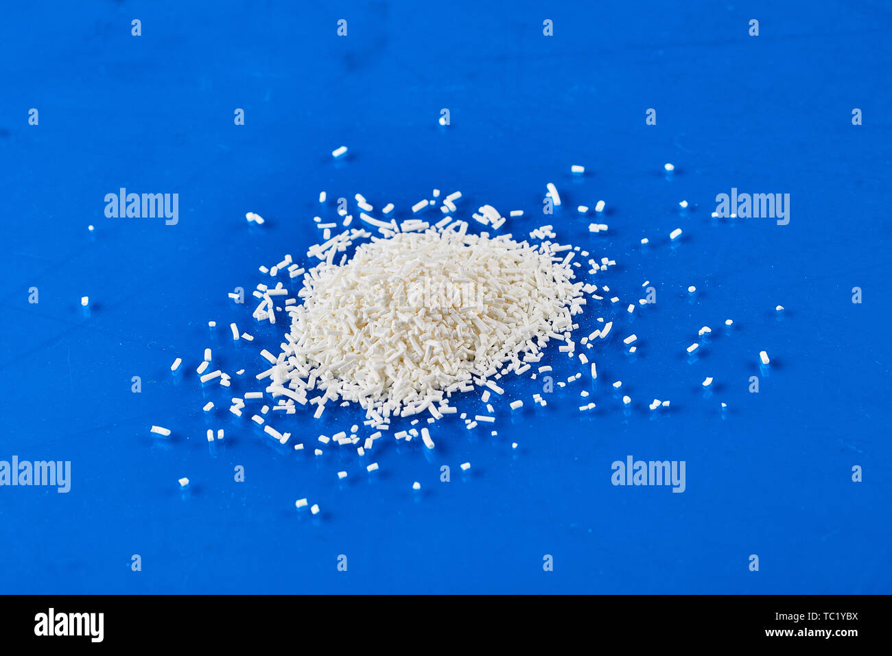Potassium cyanide hi-res stock photography and images - Alamy
