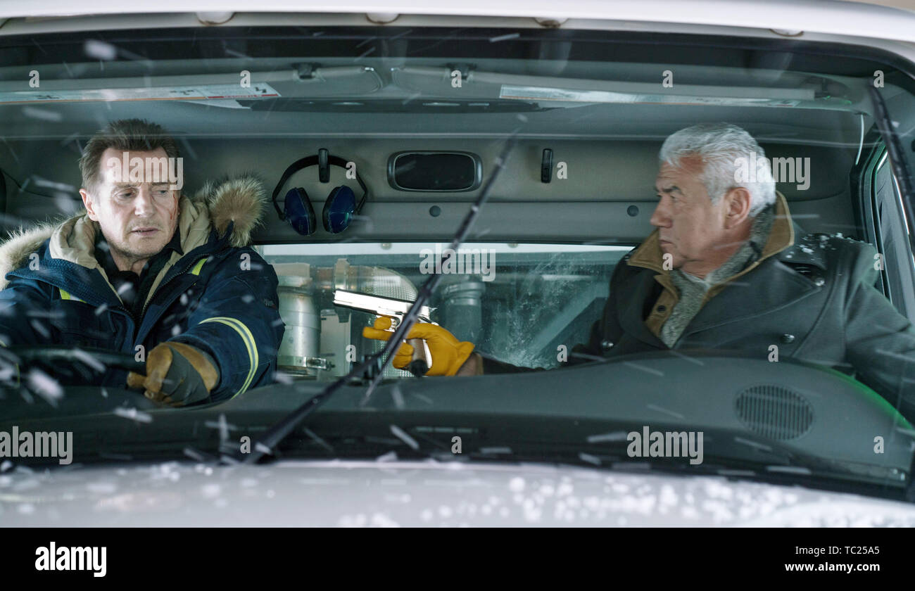 USA. Liam Neeson and Tom Jackson in the ©Summit Entertainment new movie