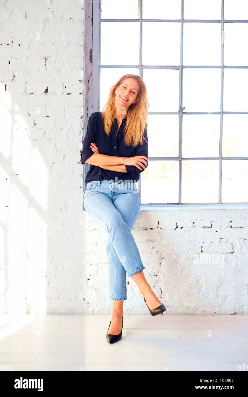 jeans for middle aged woman