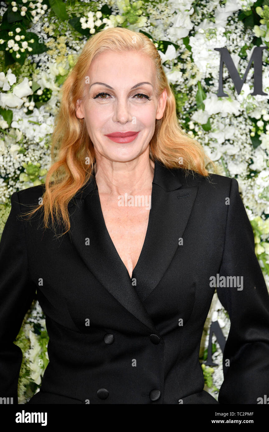 Berlin, Germany. 03rd June, 2019. Ute Lemper attending the Max Mara Resort  2020 Show at Neues Museum on June 3, 2019 in Berlin, Germany Credit:  Geisler-Fotopress GmbH/Alamy Live News Stock Photo - Alamy