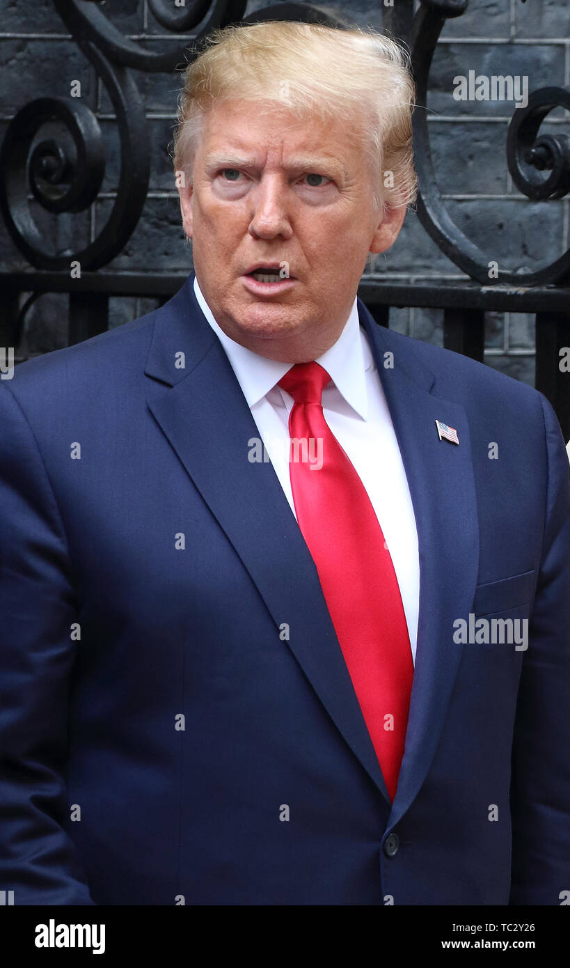 London, UK. 04th June, 2019. US President Donald Trump seen outside No 10 Downing Street on the second day of the State Visit to the UK. Credit: SOPA Images Limited/Alamy Live News Stock Photo