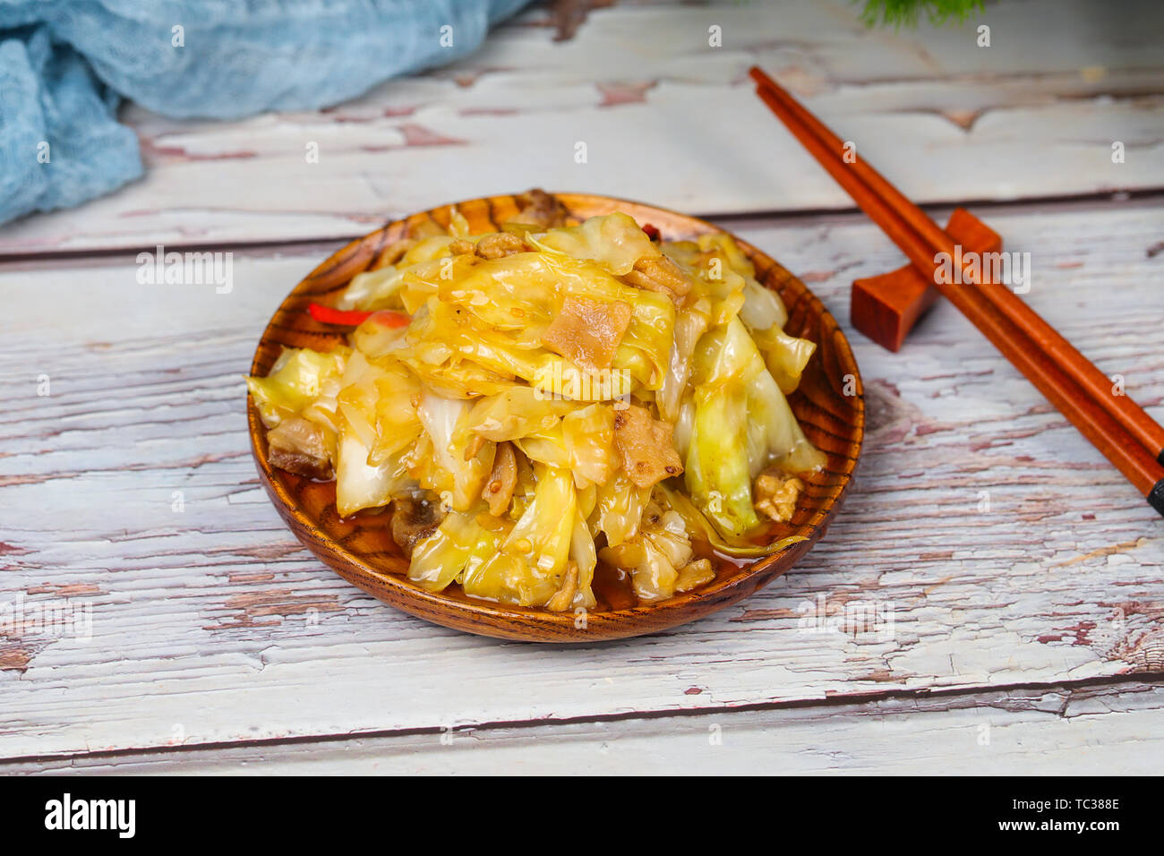 Hand shredded cabbage hires stock photography and images Alamy
