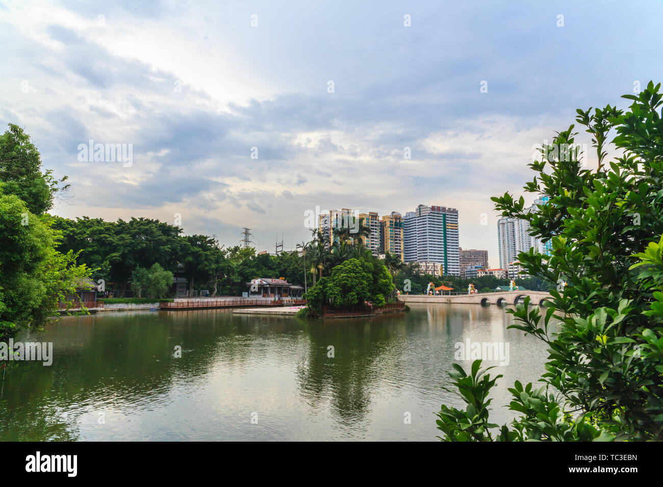 Guangzhou liwan lake park hires stock photography and images Alamy