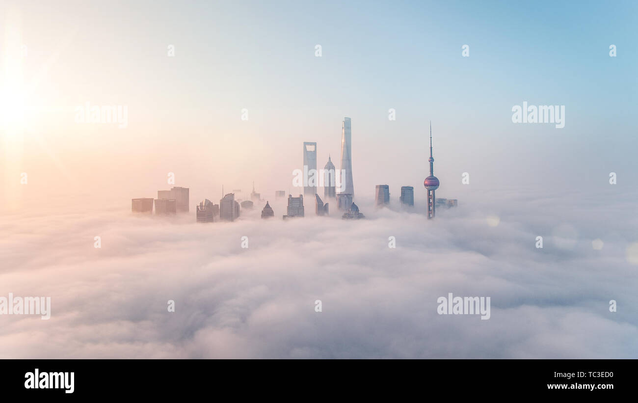 Daylight lujiazui shanghai hi-res stock photography and images - Alamy