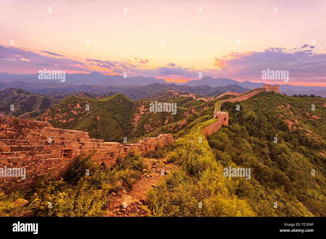 Skyline and great wall Stock Photo Alamy