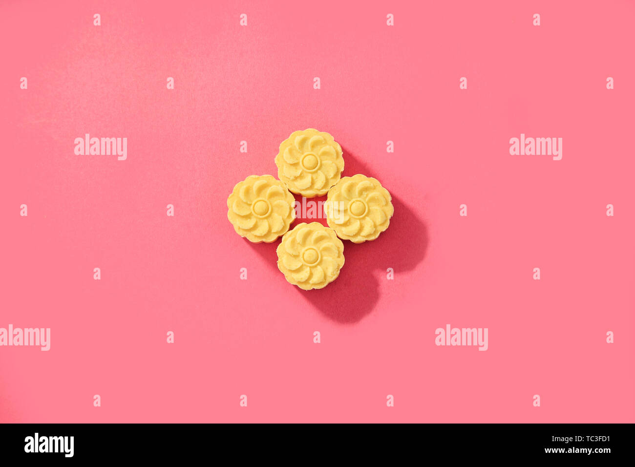 Chinese snack mung bean cake Stock Photo Alamy