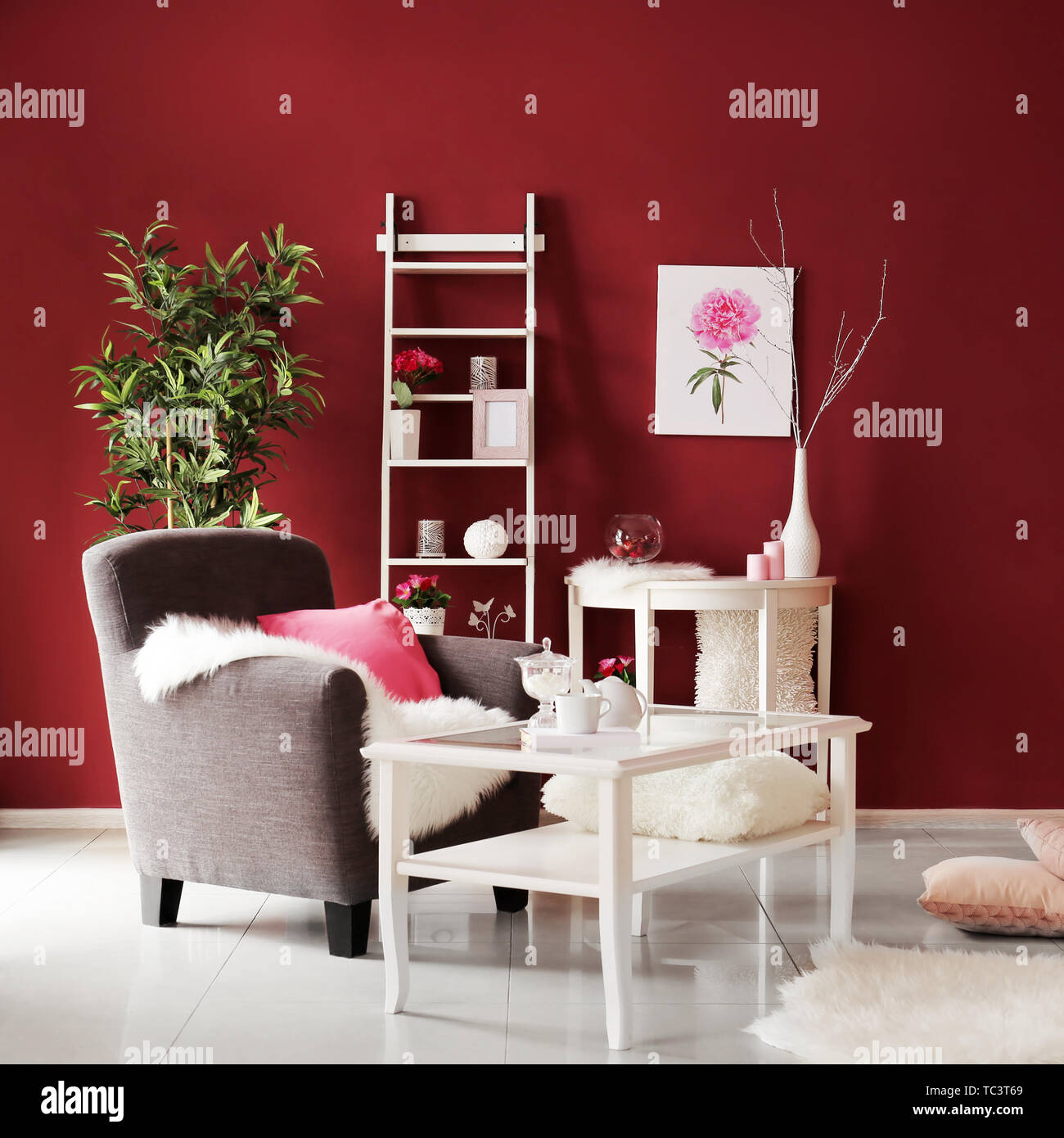 Stylish interior of living room Stock Photo - Alamy