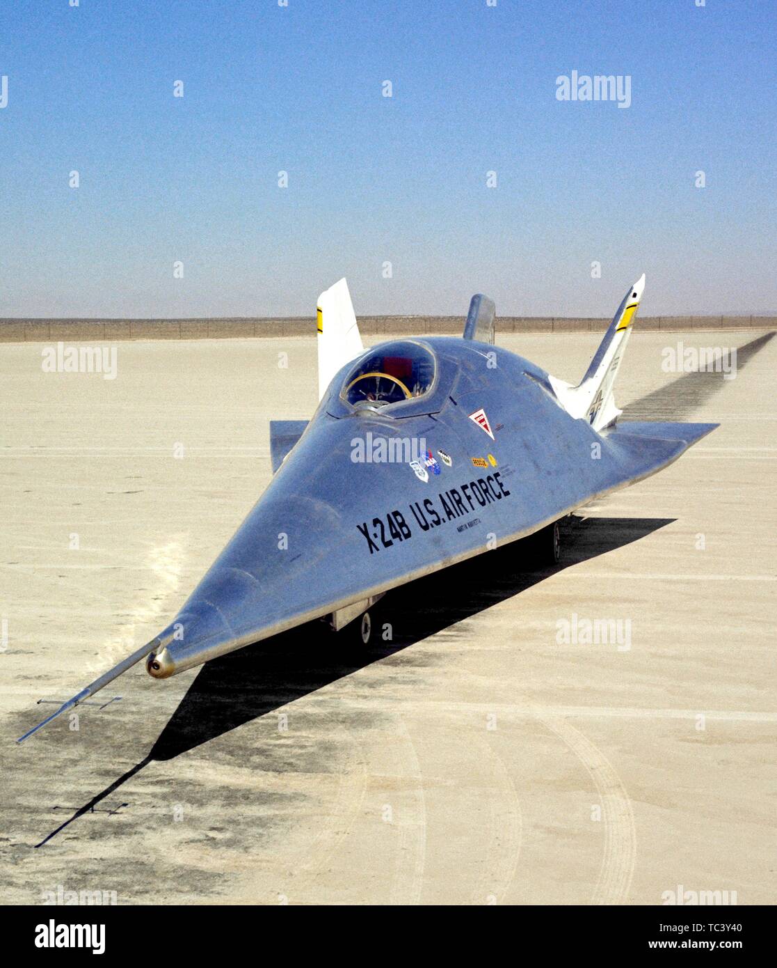 United States Air Force X-24B aircraft on the lakebed at the NASA Dryden Flight Research Center, Edwards, California, 1972. Image courtesy National Aeronautics and Space Administration (NASA). () Stock Photo