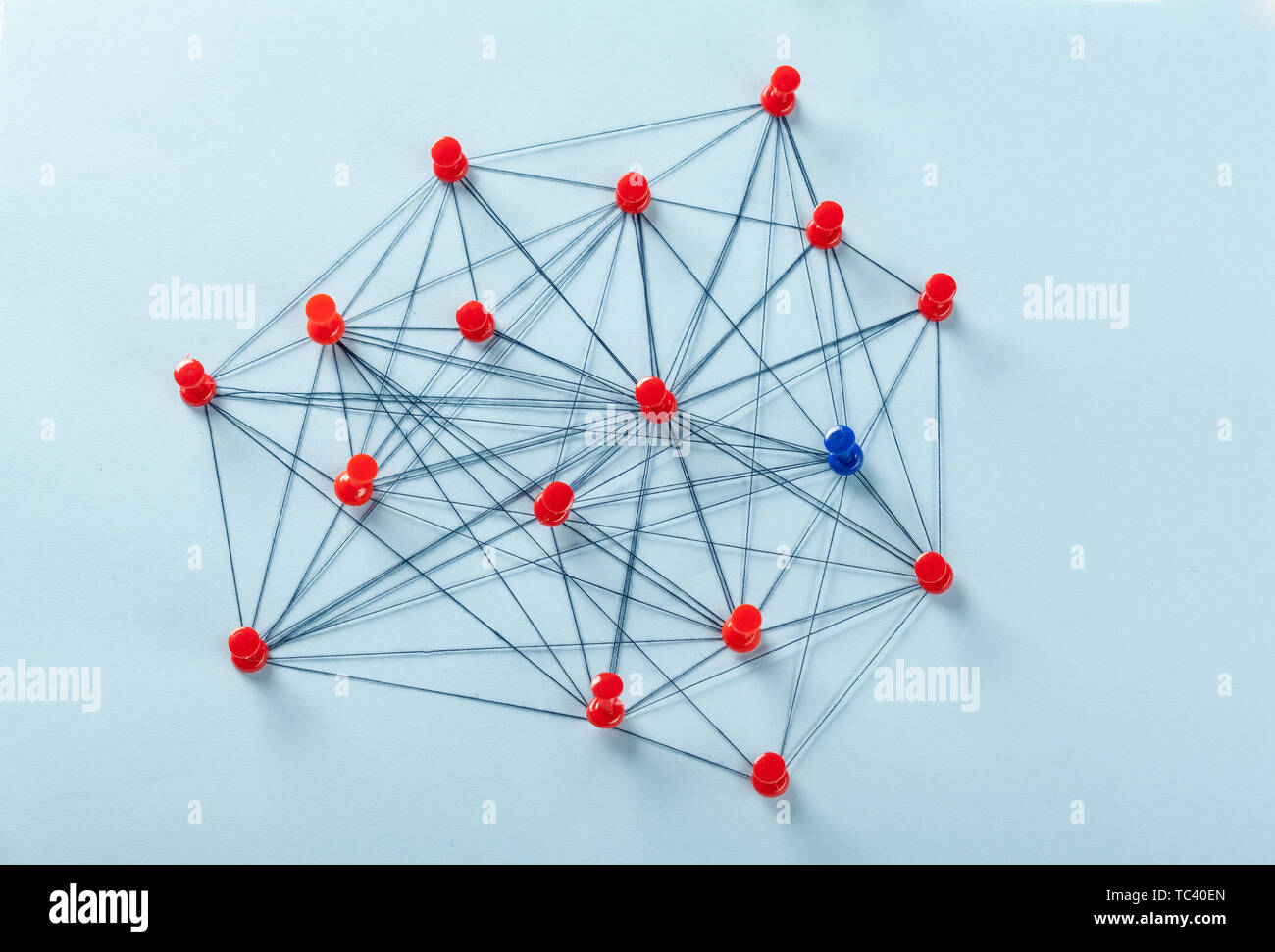 Pins Reseau Network with pins Stock Photo - Alamy