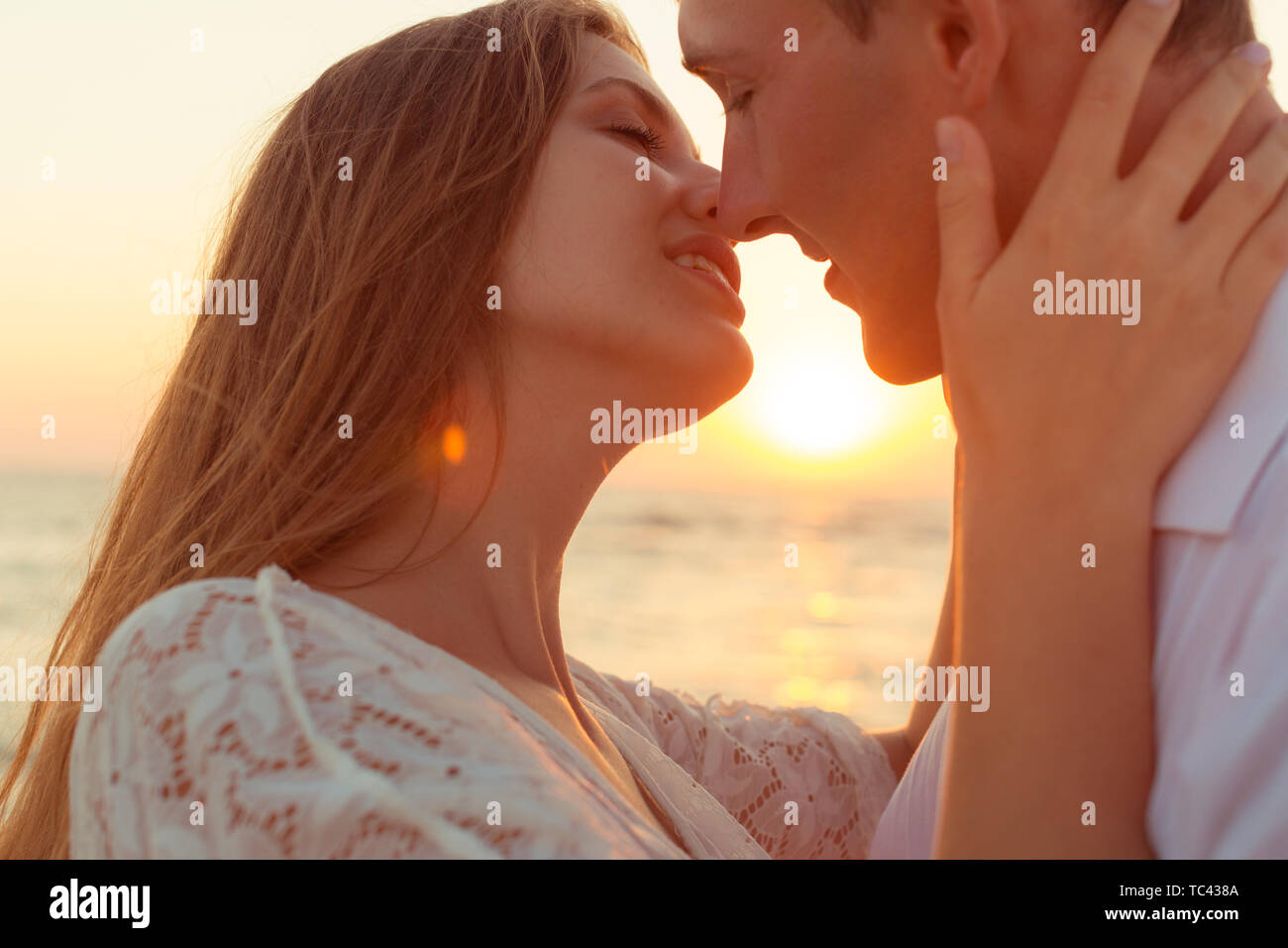 Illustration of Kissing Techniques For A Romantic Beach Date