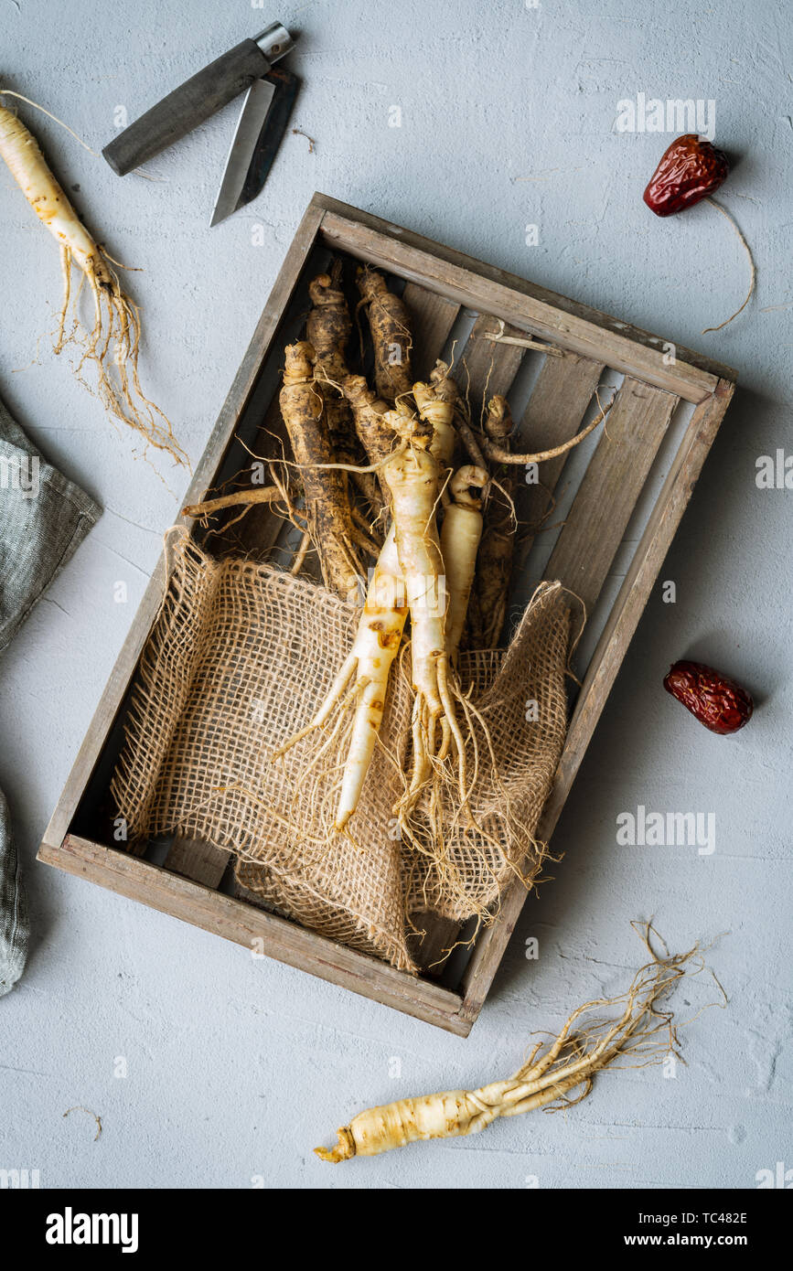 [Ourhome] Half Korea Ginseng Chicken Soup 600g main image 1