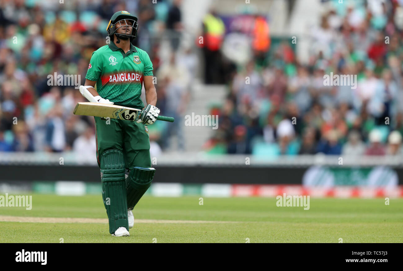 Bangladesh's Shakib Al Hasan walks off after being dismissed during the ICC Cricket World Cup group stage match at The Oval, London. Stock Photo