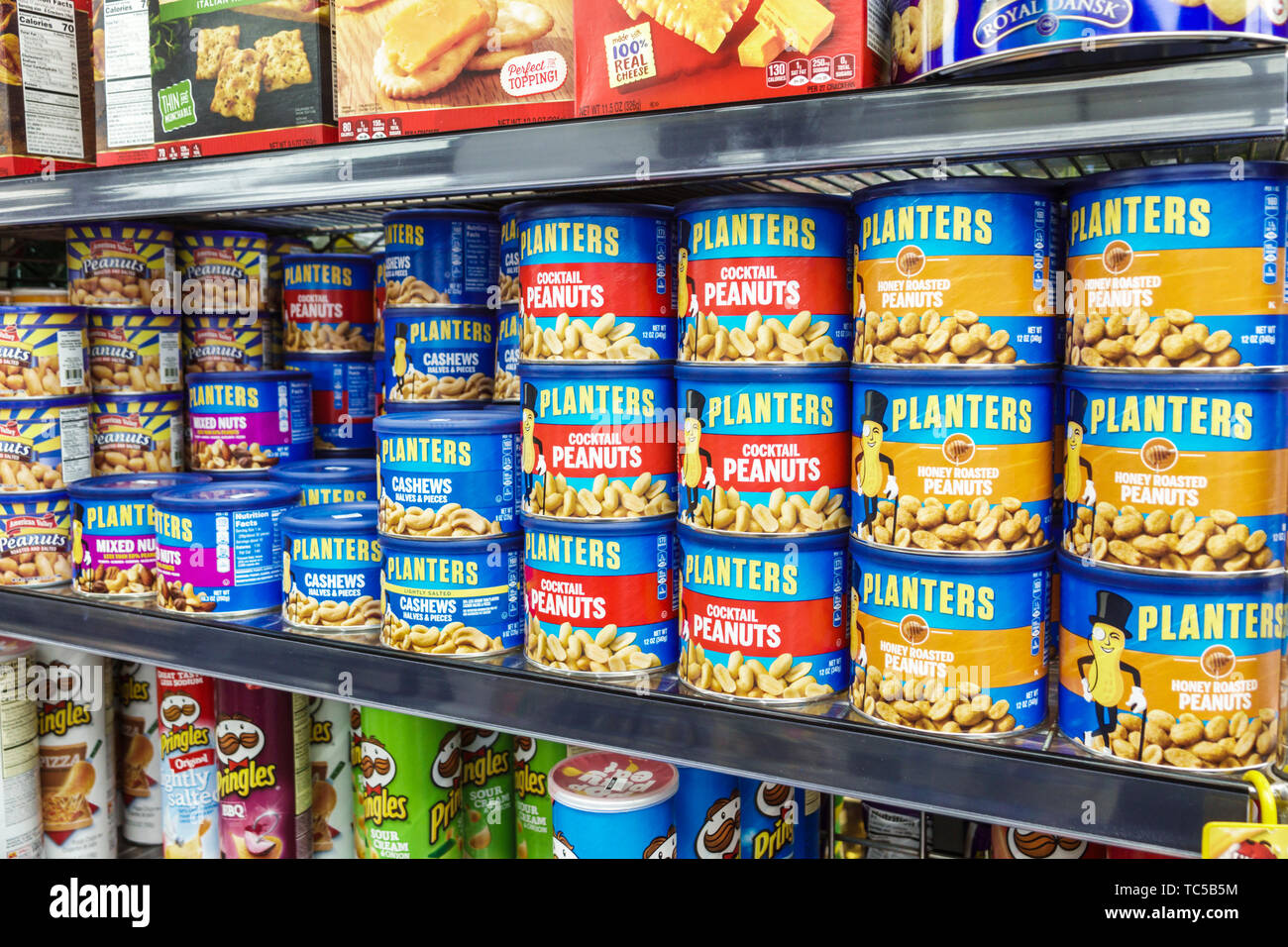 Convenience Store Snacks Stock Photos &amp; Convenience Store Snacks Stock Images - Alamy