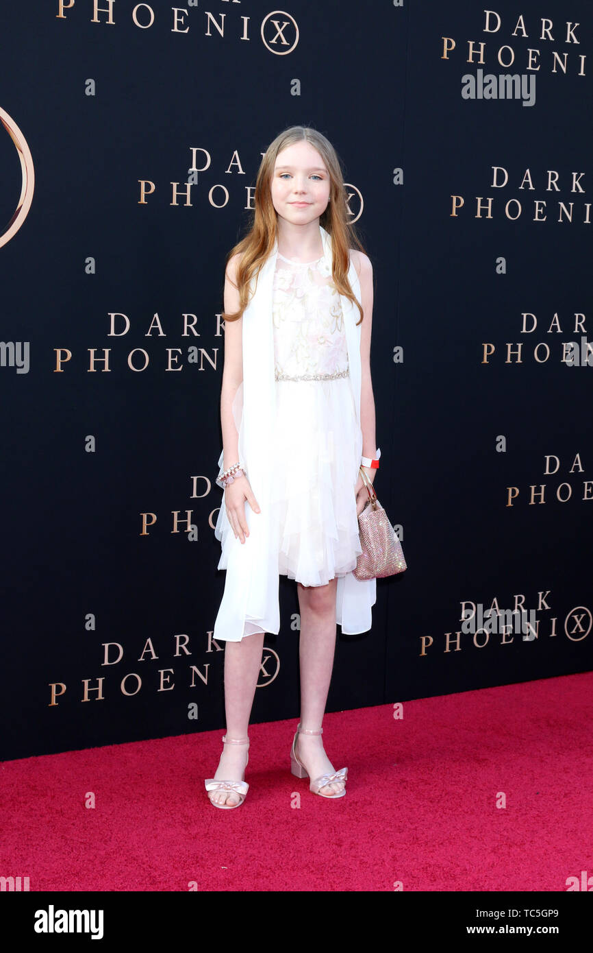 June 4, 2019 - Los Angeles, CA, USA - LOS ANGELES - JUN 4:  Summer Fontana at the ''Dark Phoenix'' World Premiere at the TCL Chinese Theater IMAX on June 4, 2019 in Los Angeles, CA (Credit Image: © Kay Blake/ZUMA Wire) Stock Photo