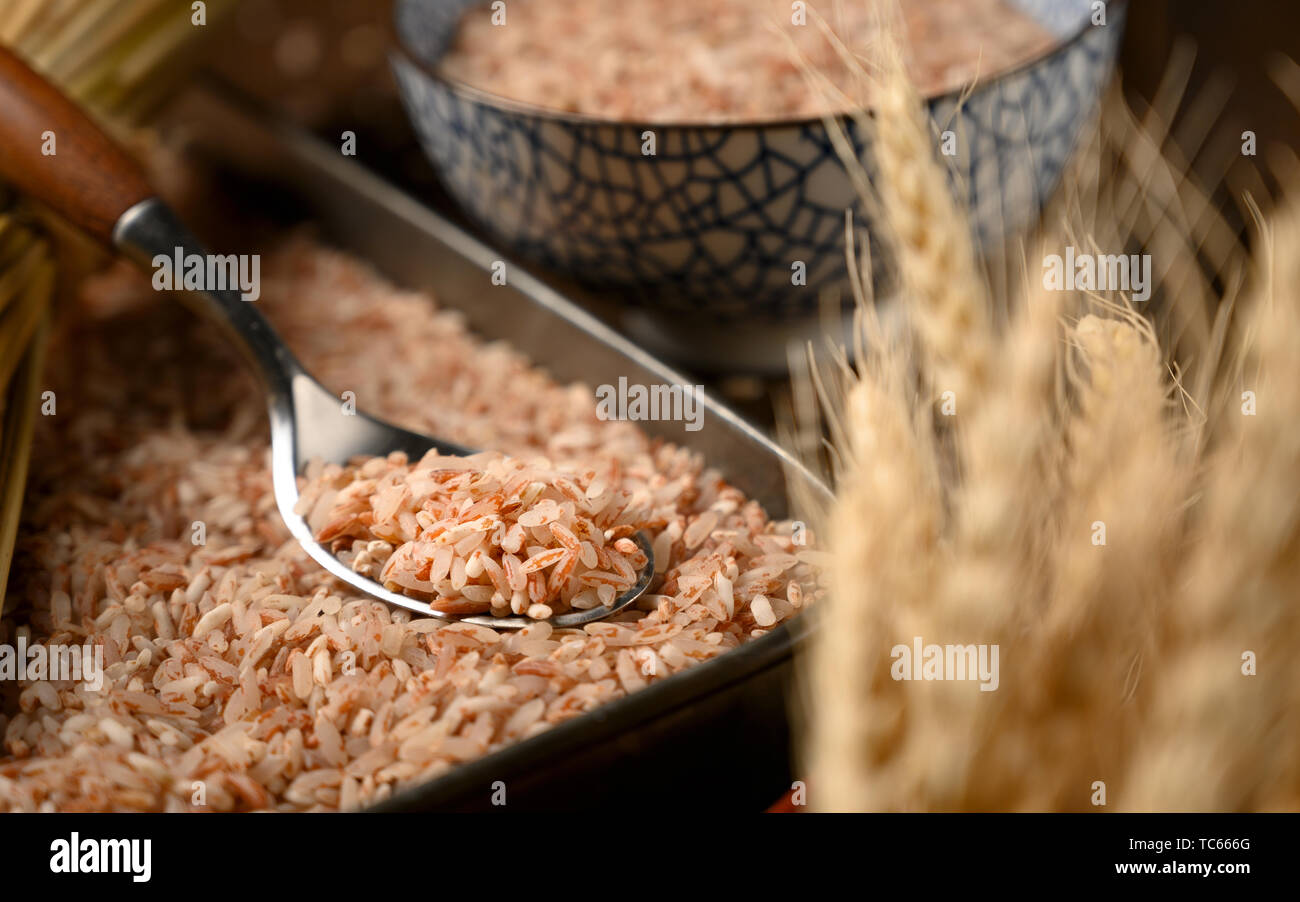 Red rice grain Stock Photo Alamy