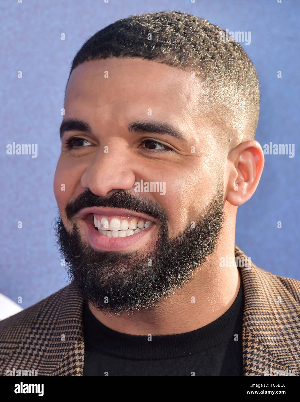 Drake rapper portrait hi-res stock photography and images - Alamy