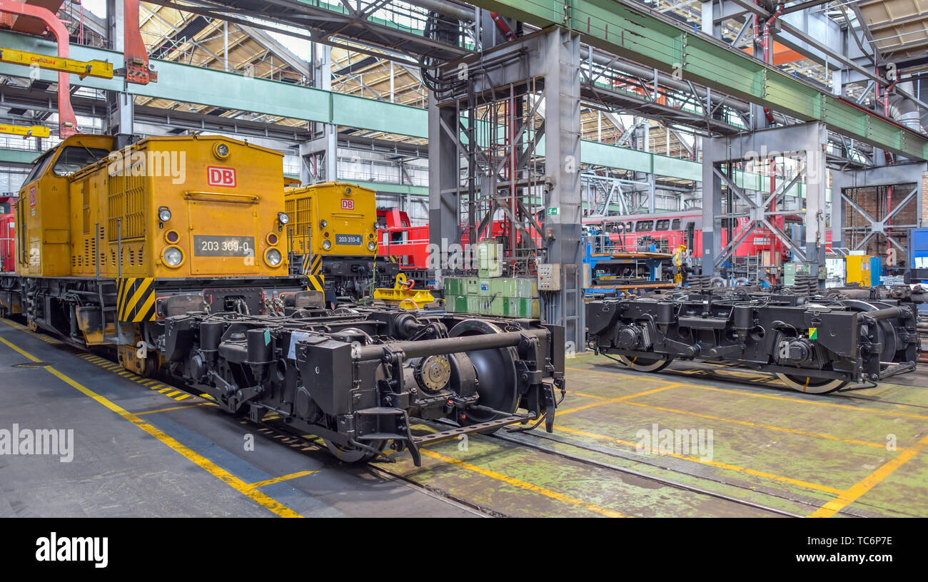 05-june-2019-brandenburg-cottbus-view-into-the-vehicle-maintenance