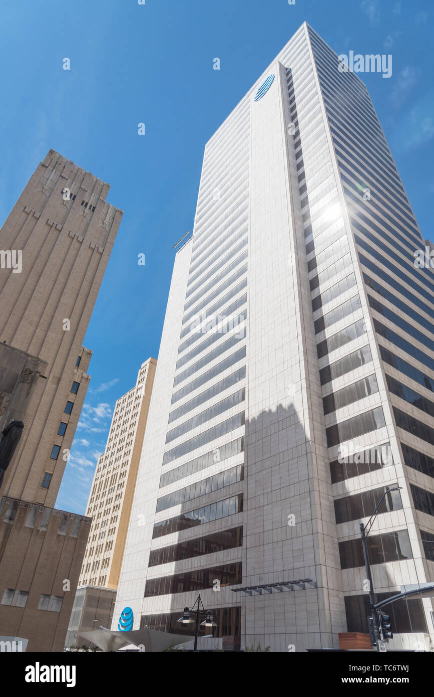 Att corporation building hi-res stock photography and images - Alamy