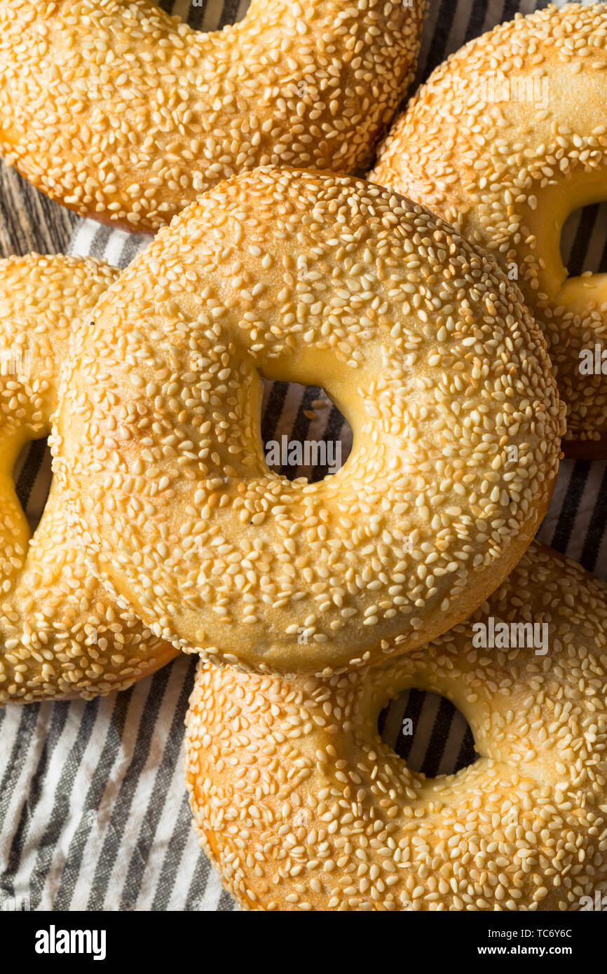 Homemade Sesame Seed Bagels Ready to Eat Stock Photo Alamy
