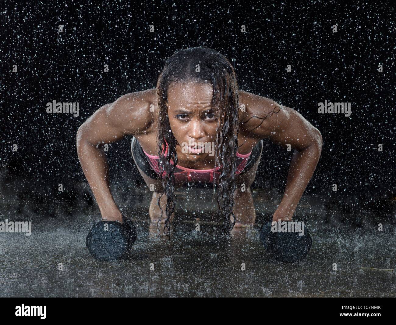 Black woman athlete hi-res stock photography and images - Alamy