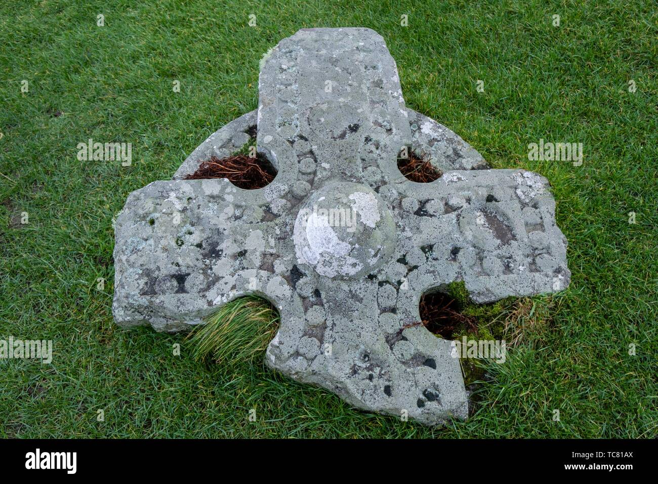 Kilmuir Cemetery, Kilmuir, (Cille Mhoire), west coast of the