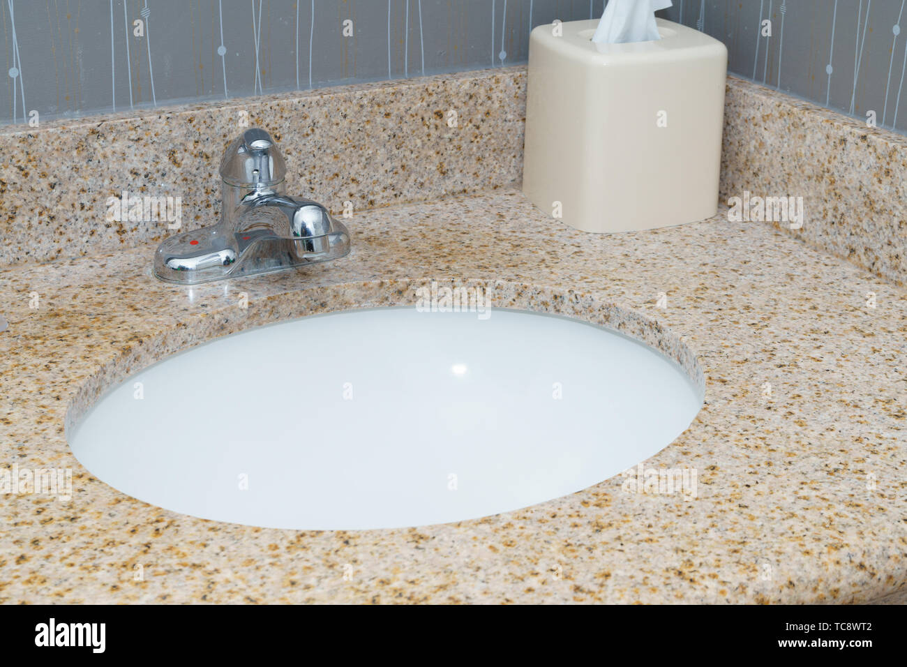 images of outdated bathroom sink faucets