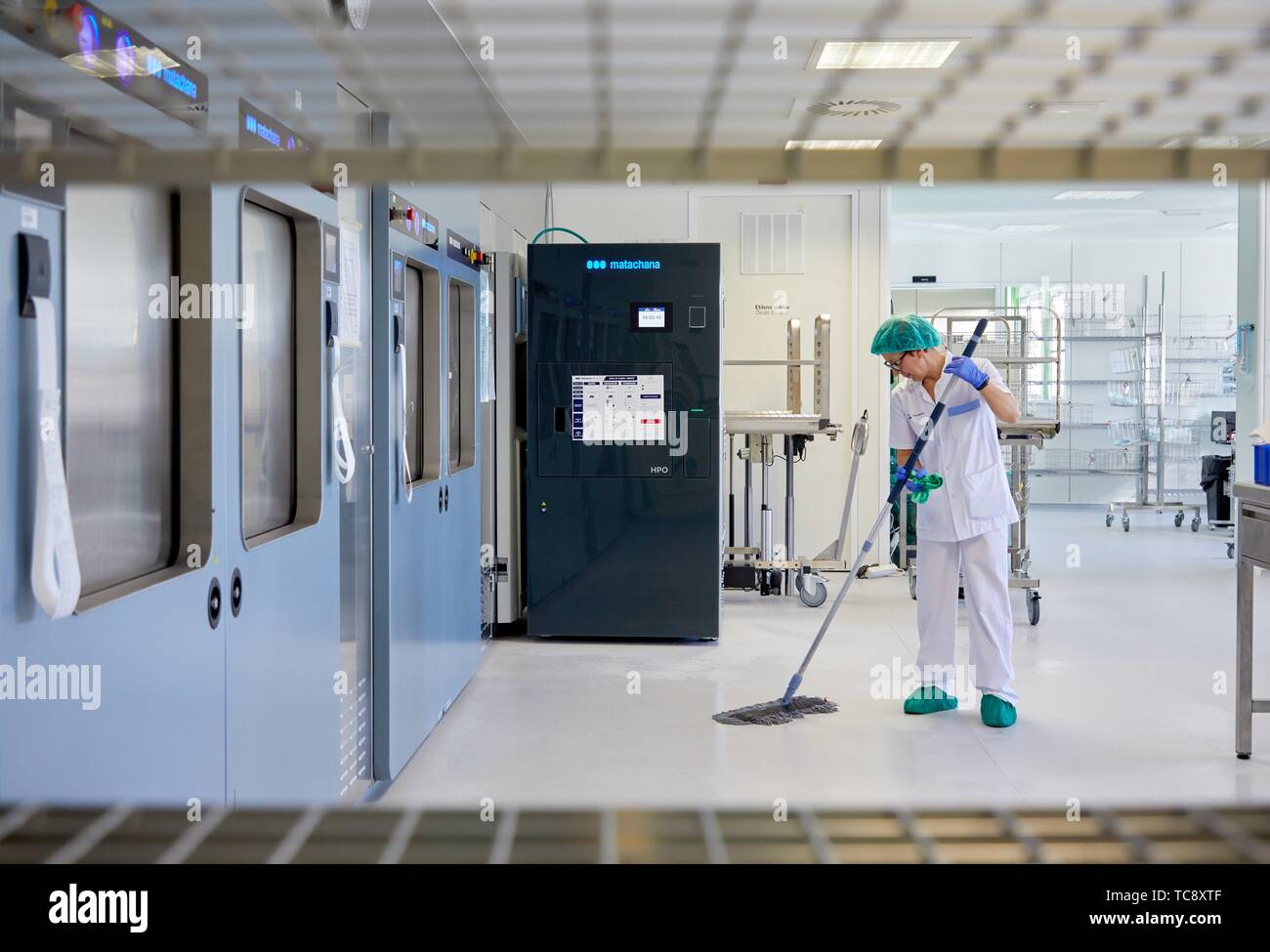 Cleaning woman, cleaner, Sterilization, Autoclave Cleaning, Hospital Donostia, San Sebastian