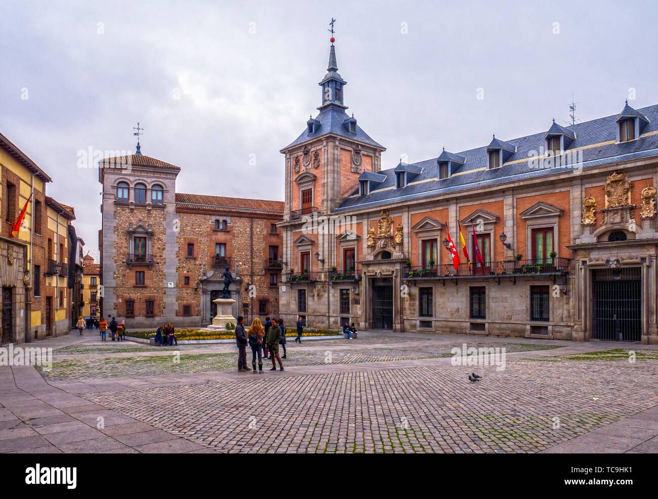 Plaza de la Villa (antiguo ayuntamiento). Madrid. España. Stock Photo