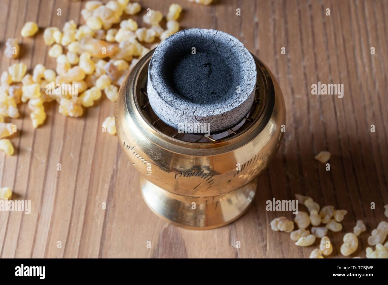 Frankincense burner hires stock photography and images Alamy