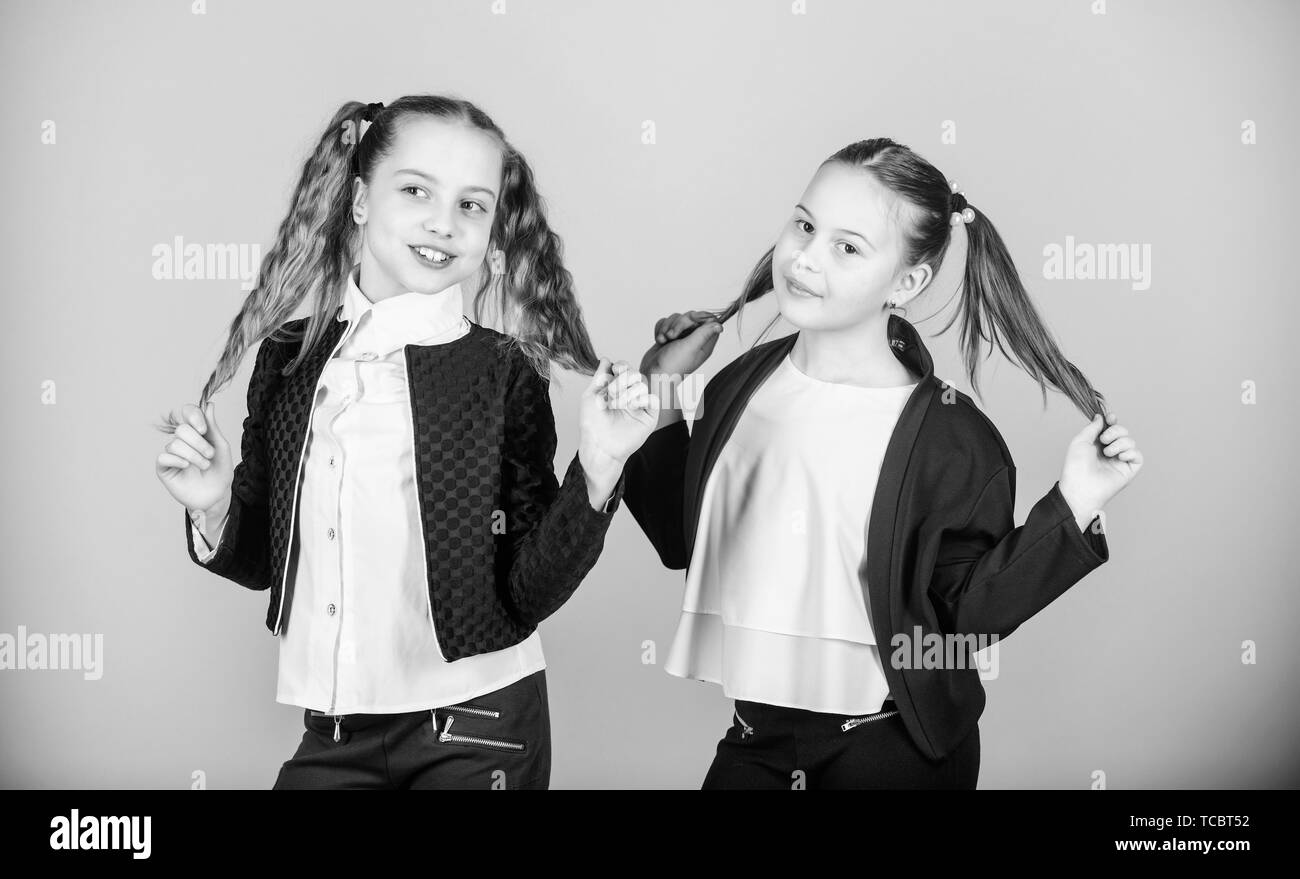 Hairstyle For Female Cheerful Friends Made Same Hairstyle For Fun We Look Like Sisters Best hairstyle-for-female-cheerful-friends-made-same-hairstyle-for-fun-we-look-like-sisters-best