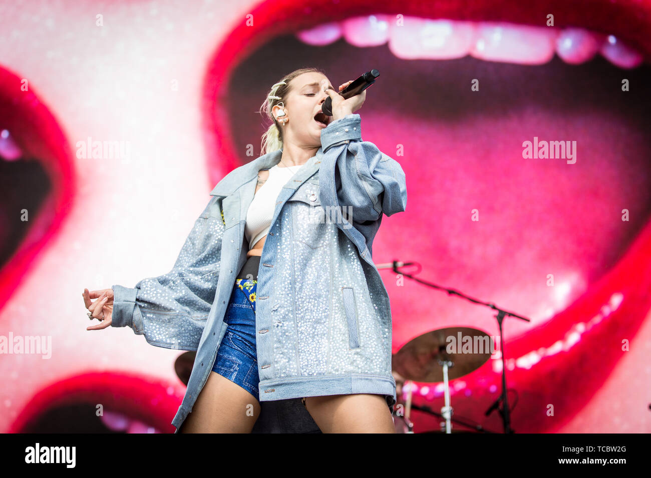 Denmark. 06th June, 2019. Denmark, Aarhus - June 6, 2019. The Swedish singer and songwriter Tove Lo performs a live concert during the Danish music festival Northside 2019 in Aarhus. (Photo Credit: Gonzales Photo/Alamy Live News Stock Photo