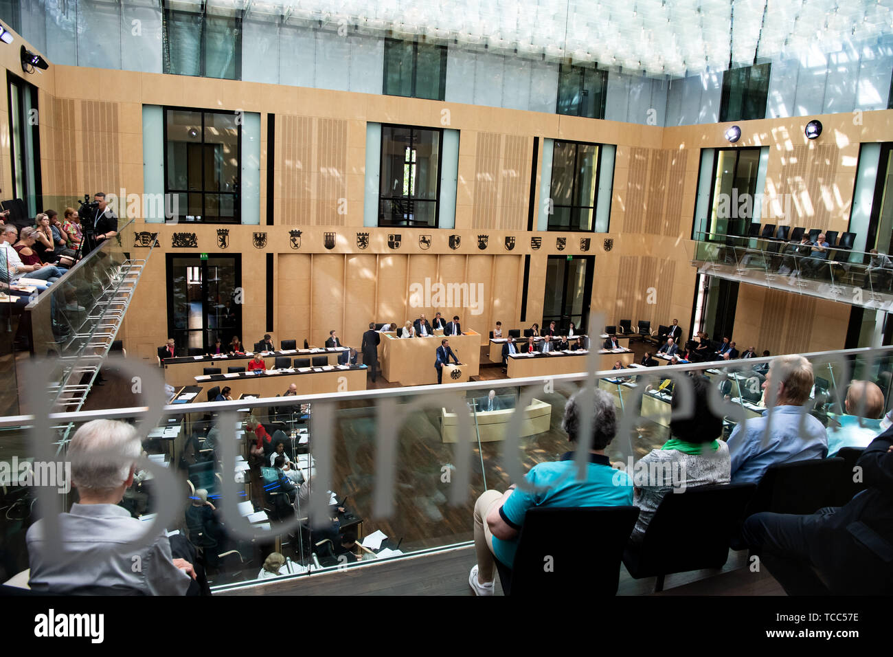 Berlin, Germany. 07th June, 2019. Bodo Ramelow (The Left), Prime Minister of Thuringia, speaks at the 978th session of the Federal Council. Among other things, the Federal Council discusses a reform of the Bafög, the right to vote for people with full care, initiatives to speed up criminal proceedings, and the annual pension adjustment. Credit: Bernd von Jutrczenka/dpa/Alamy Live News Stock Photo