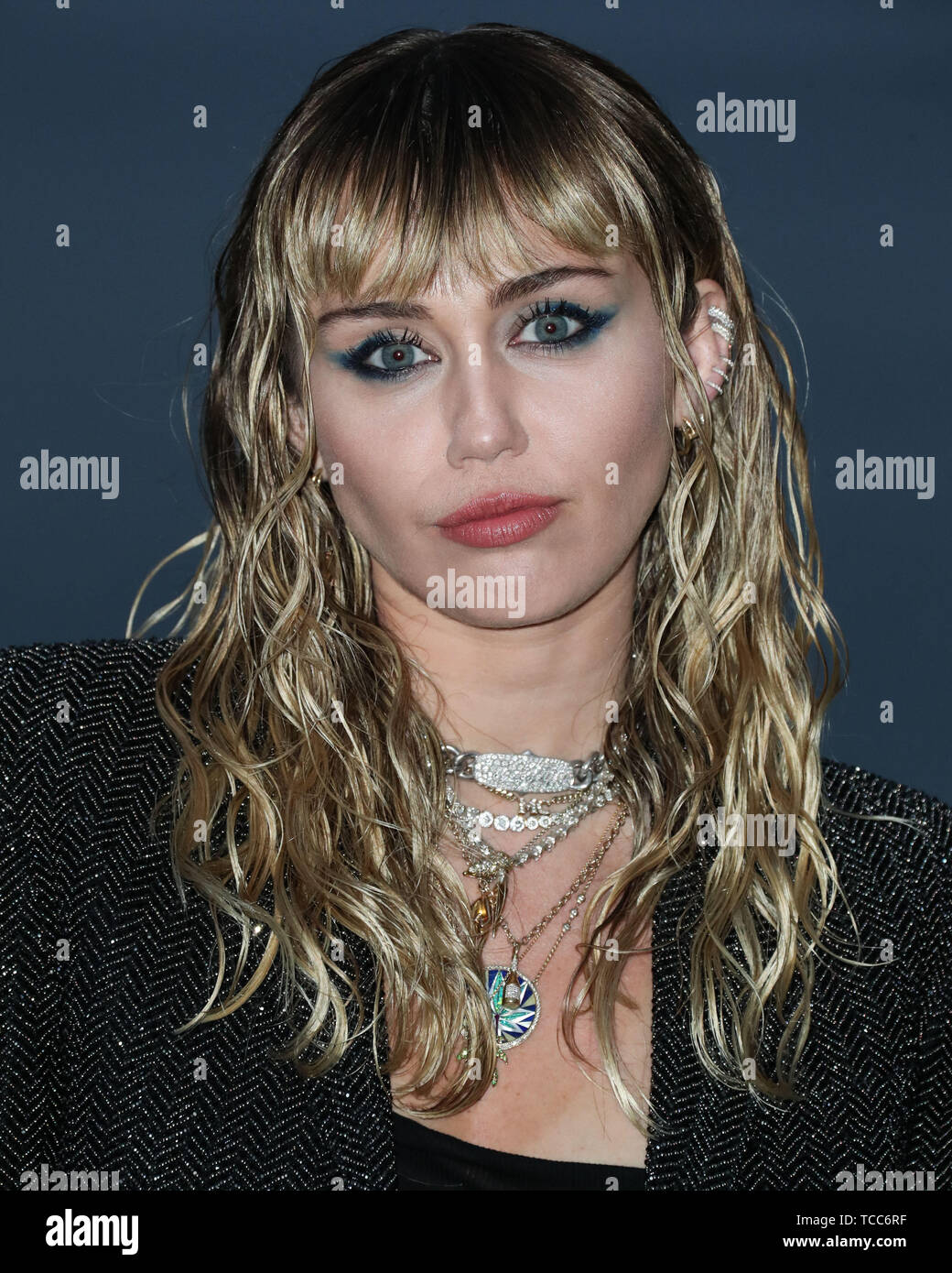 MALIBU, LOS ANGELES, CALIFORNIA, USA - JUNE 06: Singer Miley Cyrus arrives at the Saint Laurent Mens Spring Summer 20 Show held at Paradise Cove Beach on June 6, 2019 in Malibu, Los Angeles, California, United States. (Photo by Xavier Collin/Image Press Agency) Stock Photo