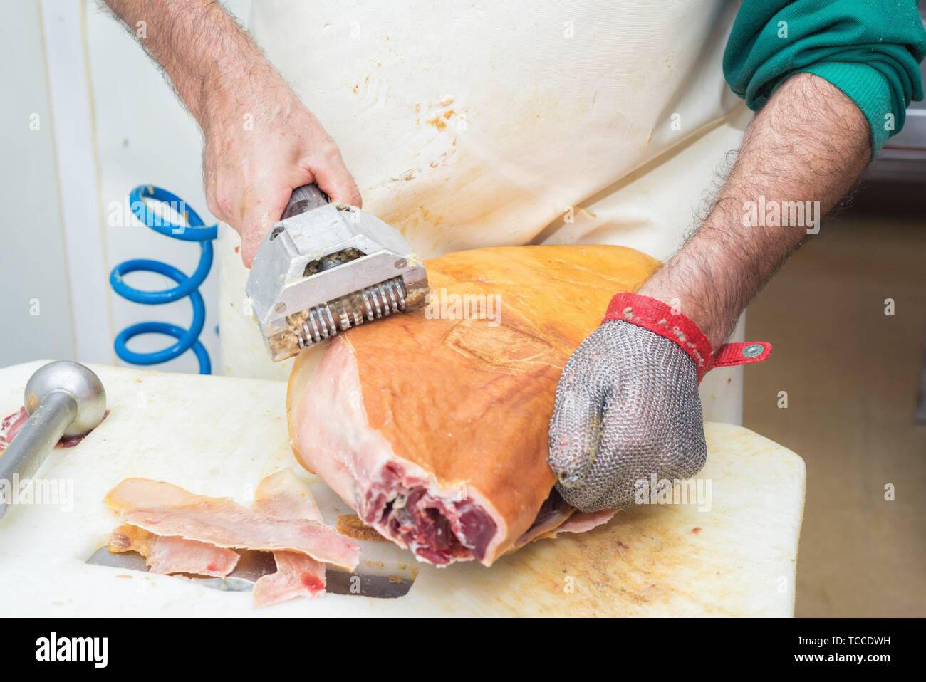 Food process worker hires stock photography and images Alamy