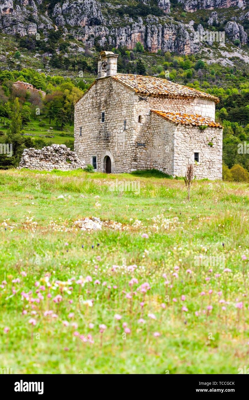 chapel Escragnolles, Provence, France Stock Photo Alamy