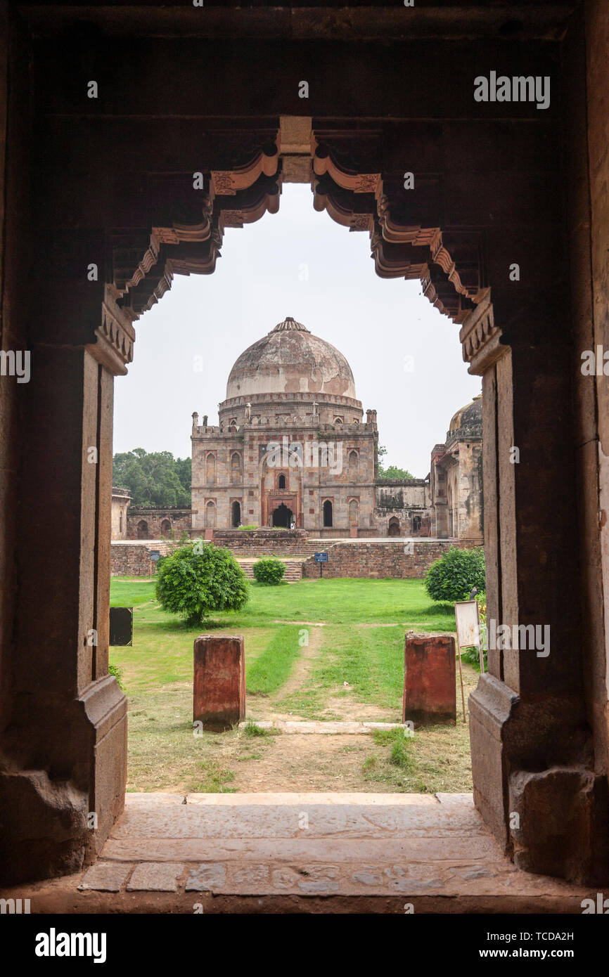 Bara Gumbad With Mosque From Shisha Gumbad, Lodi Gardens, New Delhi ...