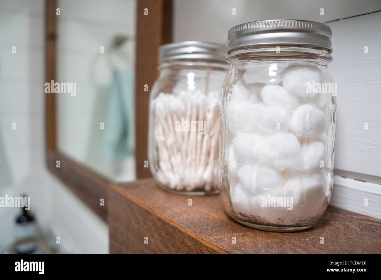 Storage jars bathroom hi-res stock photography and images - Alamy