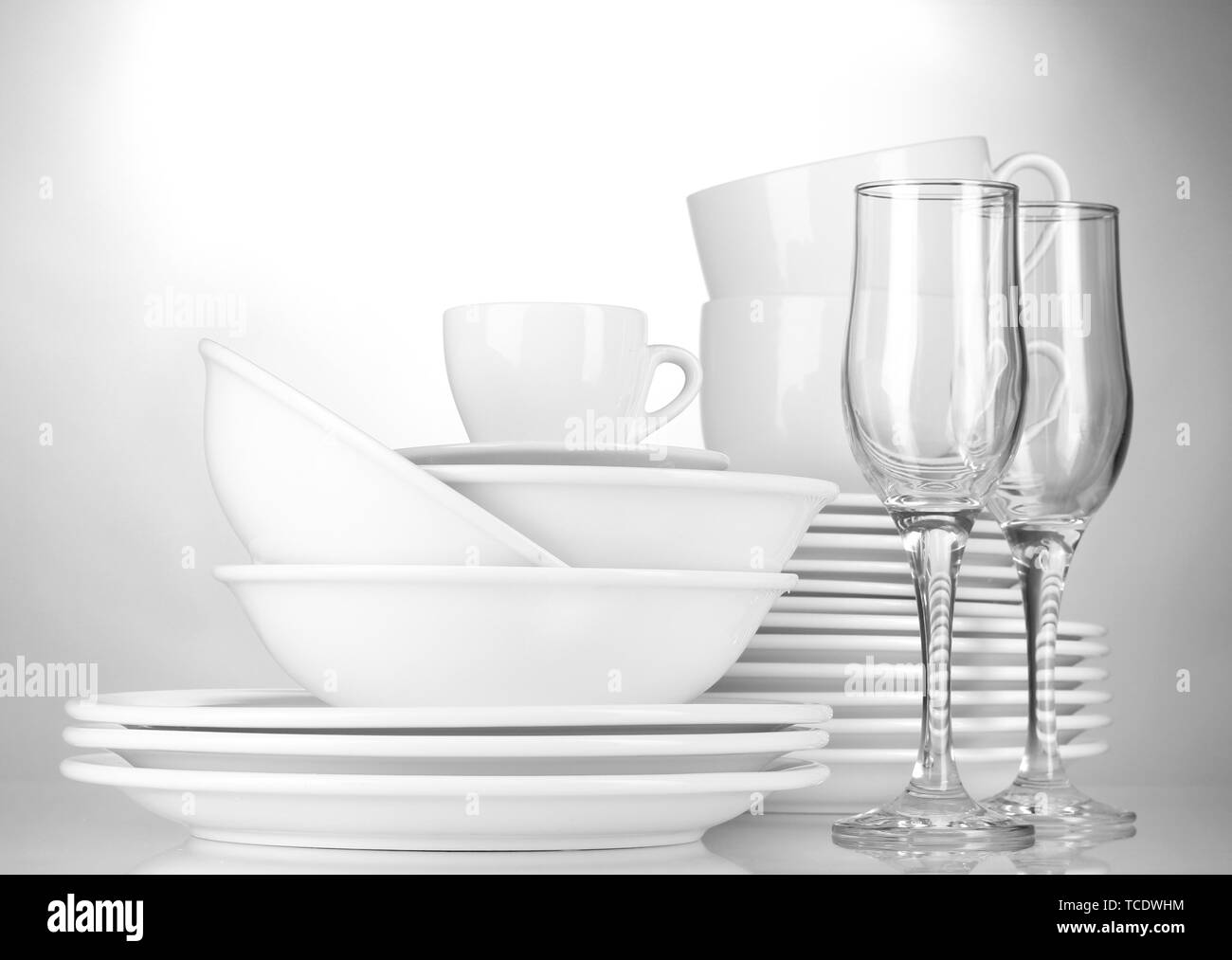 Plates cups Black and White Stock Photos & Images Alamy