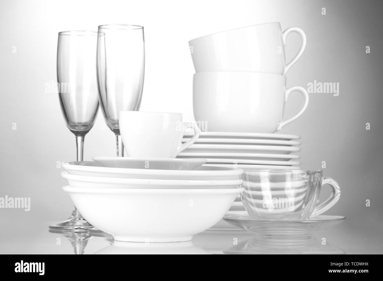 Plates cups Black and White Stock Photos & Images Alamy