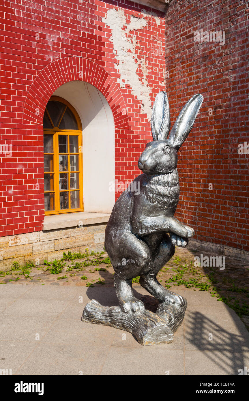 Stone rabbit statue hires stock photography and images Alamy