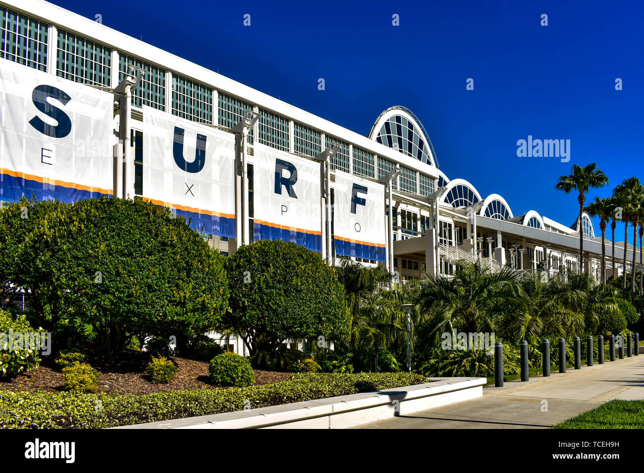 Topgolf Orlando features dozens of hitting bays near Orange County  Convention Center in Orlando, Fla. (Photo by Charles King/Orlando  Sentinel/TNS/Sipa USA Stock Photo - Alamy