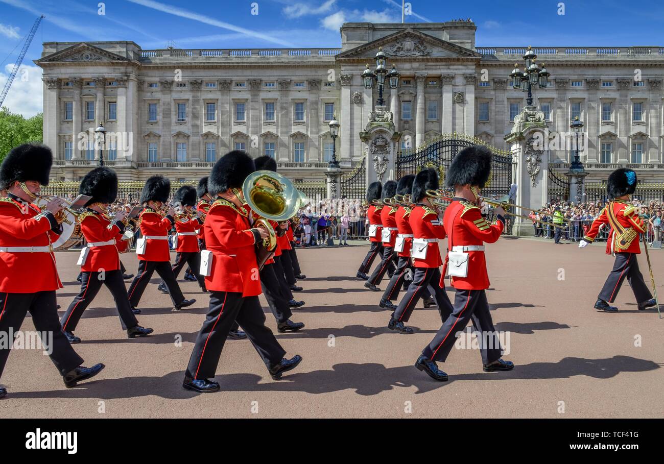 Brass band of the guards, Changing of the guards, Buckingham Palace, London, England, Great Britain Stock Photo