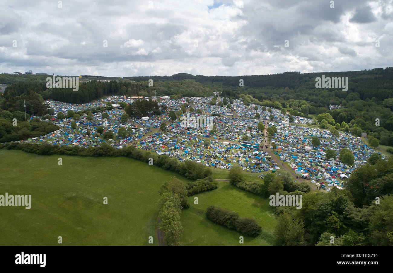 Nurburg, Germany. 08th June, 2019. 08 June 2019, Rhineland-Palatinate,  Nürburg: The camping site of the open-air festival "Rock am Ring" is  situated on a hill. On three days about 75 bands perform
