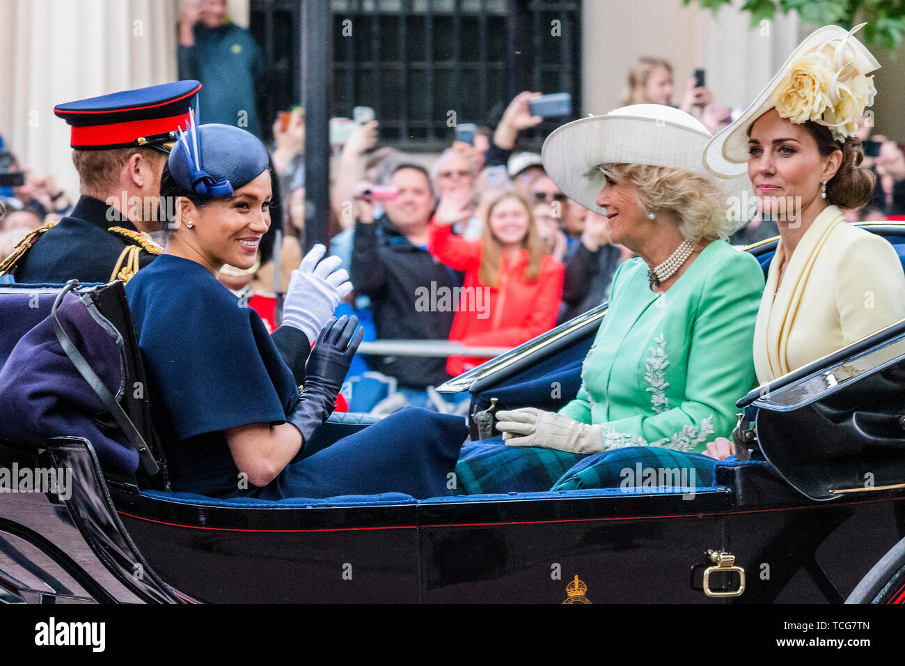 London, UK. 08th June, 2019. The Duke and Duchess of Sussex -  Duchess of Cornwall, The Duchess of Cambridge - The Queen’s Birthday Parade, more popularly known as Trooping the Colour.This year the Regiment “trooping” its Colour (ceremonial Regimental flag) was the 1st Battalion Grenadier Guards. Credit: Guy Bell/Alamy Live News Stock Photo