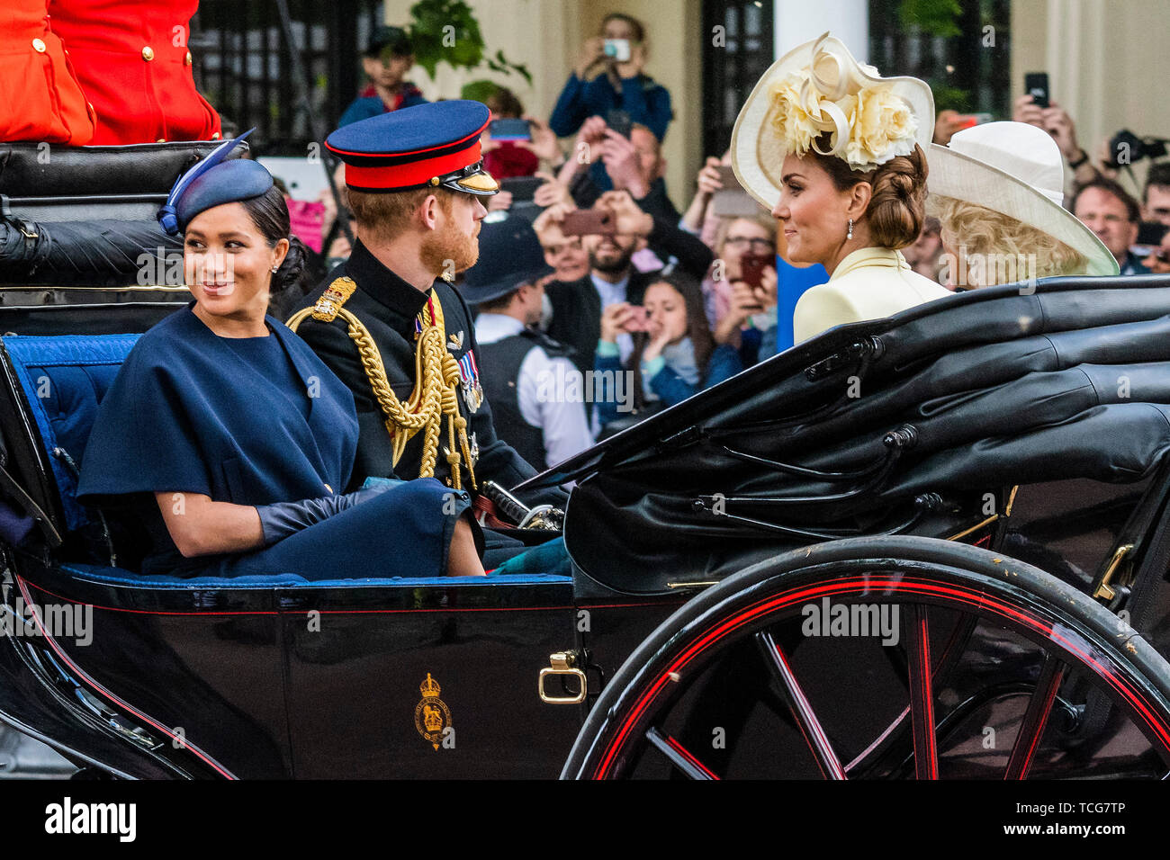 London, UK. 08th June, 2019. The Duke and Duchess of Sussex -  Duchess of Cornwall, The Duchess of Cambridge - The Queen’s Birthday Parade, more popularly known as Trooping the Colour.This year the Regiment “trooping” its Colour (ceremonial Regimental flag) was the 1st Battalion Grenadier Guards. Credit: Guy Bell/Alamy Live News Stock Photo