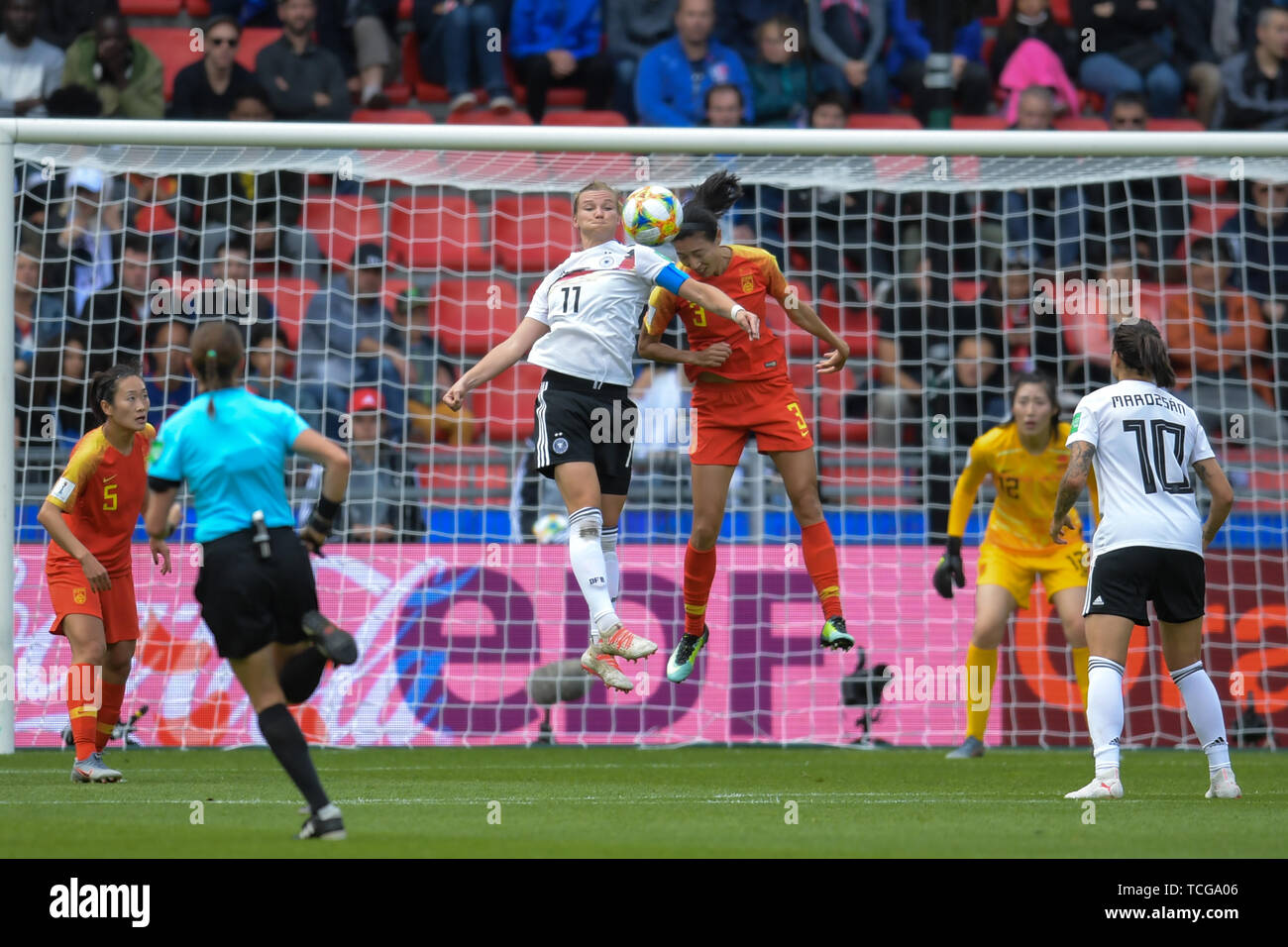 Rennes, France. 8th June, 2019. Alexandra Popp (Top L) of Germany competes during the group B match between Germany and China at the 2019 FIFA Women's World Cup in Rennes, France, June 8, 2019. Credit: Mao Siqian/Xinhua/Alamy Live News Stock Photo