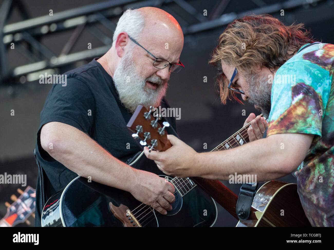 Nuremberg, Germany. 08th June, 2019. The US-American singers and actors Kyle Gass (l) and Jack Black from the band Tenacious D. are on stage at the open-air festival 'Rock im Park'. The music festival runs until 9 June 2019. Credit: Rachel Boßmeyer/dpa/Alamy Live News Stock Photo